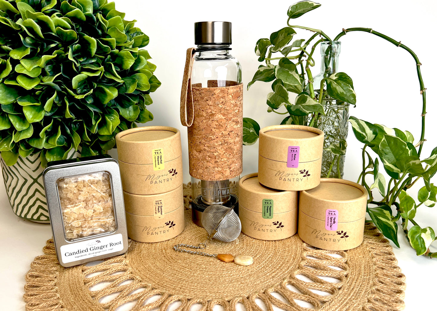 The Tea Enthusiast Gift Set