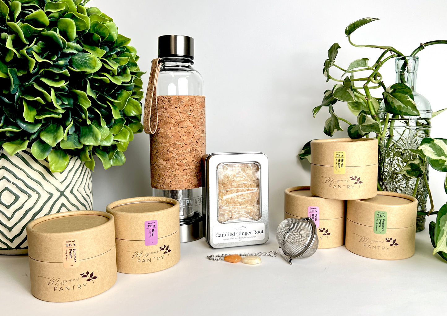 The Tea Enthusiast Gift Set