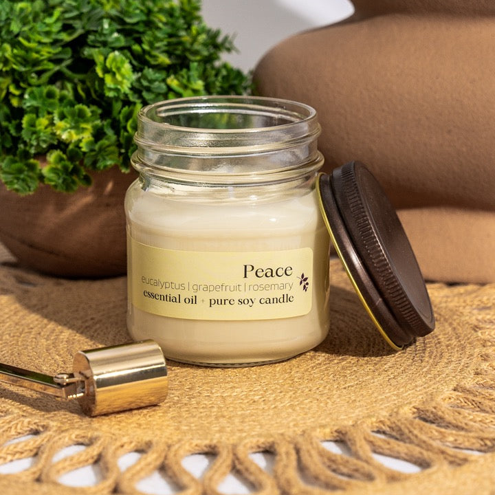 Peace is a blend of eucalyptus, grapefruit and rosemary essential oils, bringing you a true spa-like experience wherever you may be.